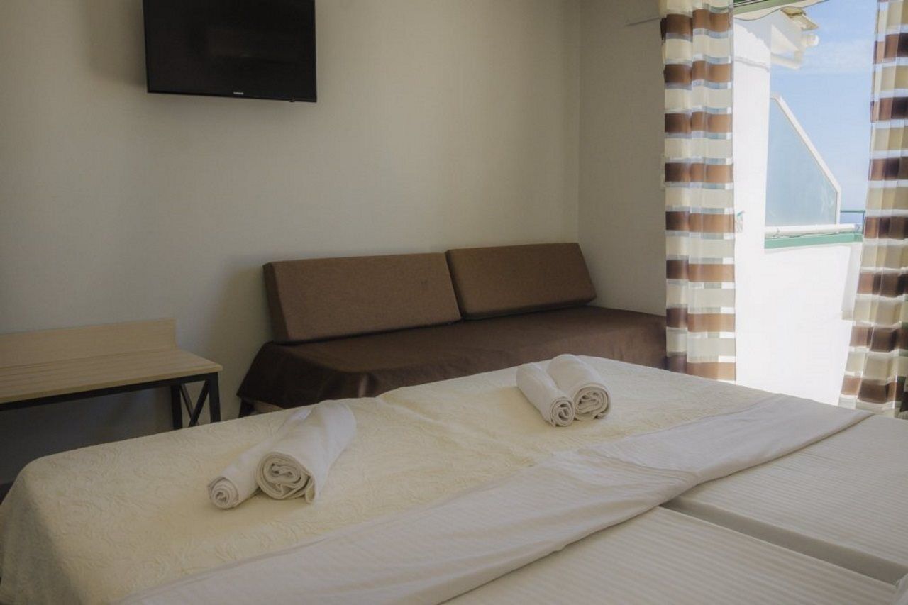 Dionysos Hotel 스칼라 포타미아스 외부 사진